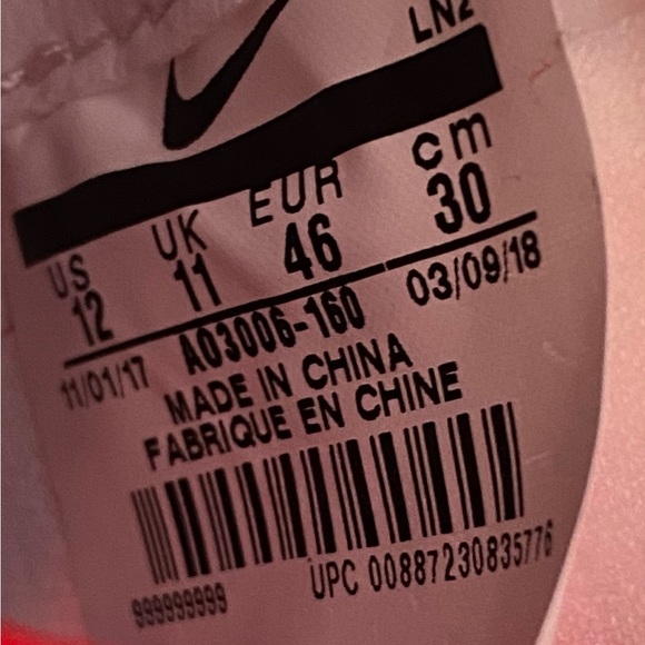 Nike Vapor Untouchable 3 Elite Football Cleats White/Red AO3006-160 Men’s Sz 12 - Picture 9 of 9